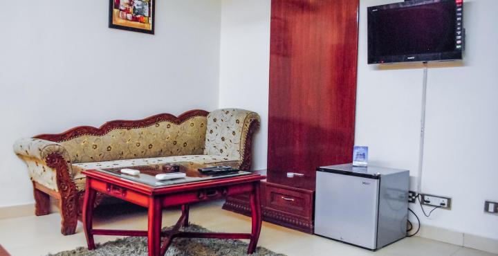 Treebo Shanta Inn Lucknow Eksteriør bilde